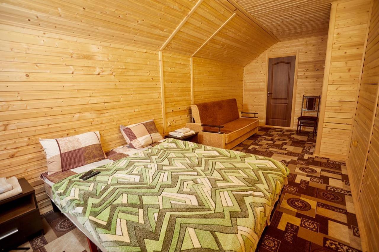 Villa Na Uzlissi ミホヴォ エクステリア 写真